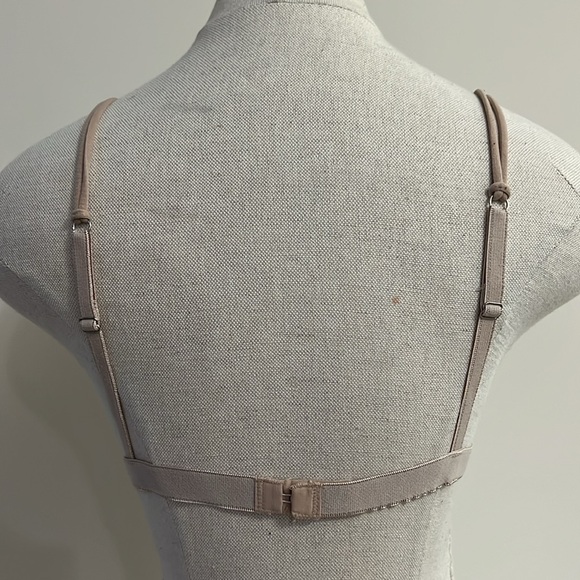 Lace bra top - Picture 3 of 3